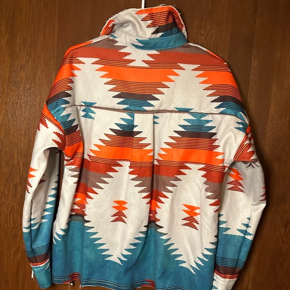 Aztec Print Jacket - Picture 5 of 5